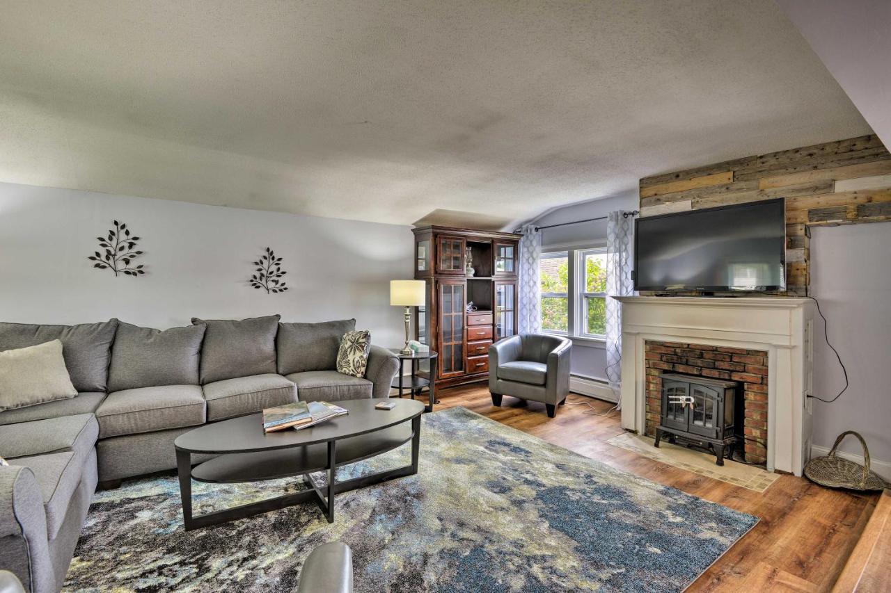 Family Cottage On Chaumont Bay, Walk To Downtown Esterno foto